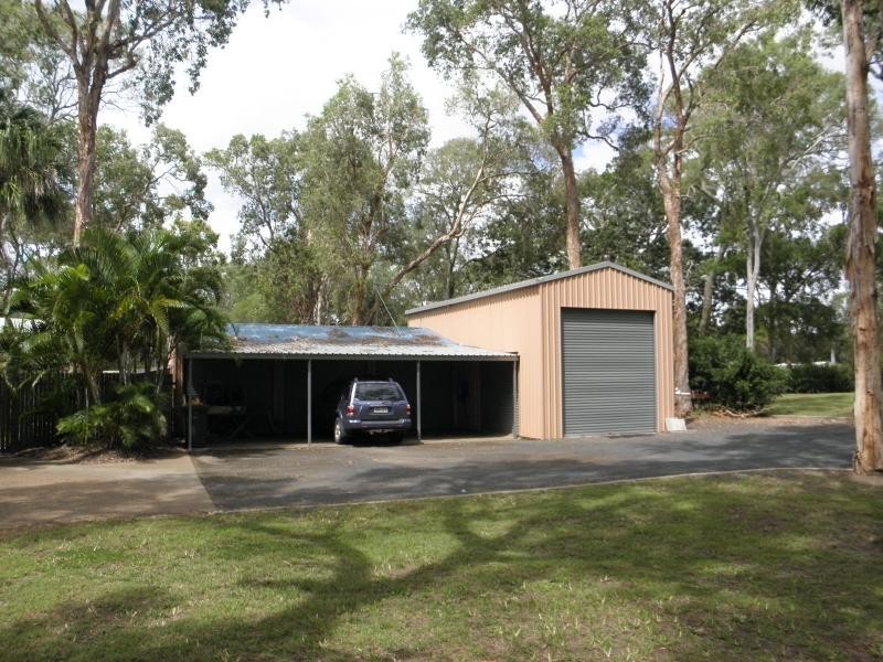 Moore Park Beach QLD 4670