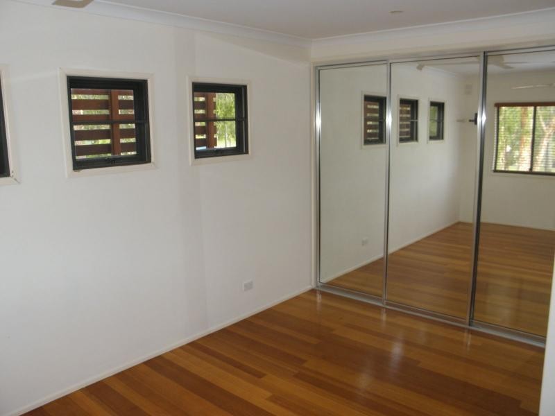 Moore Park Beach QLD 4670