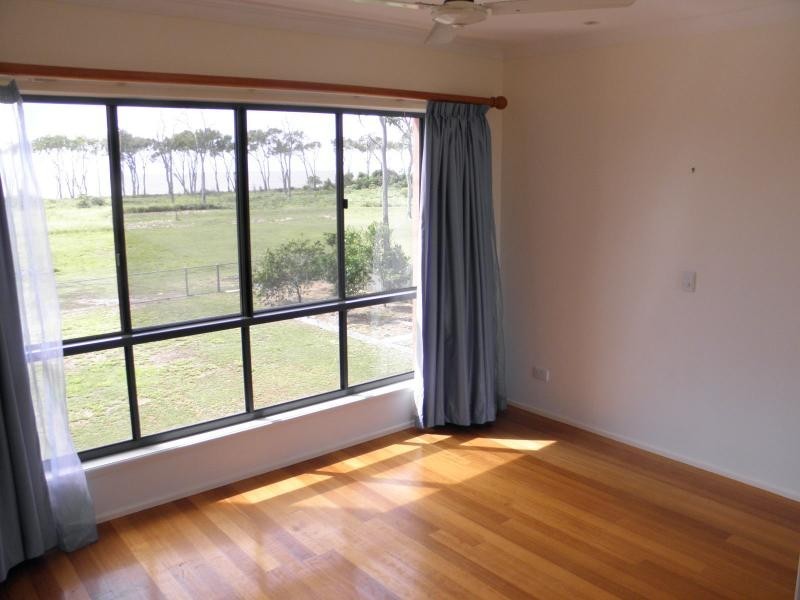 Moore Park Beach QLD 4670