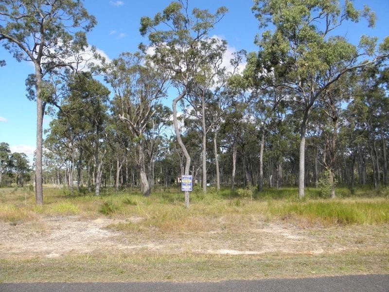 Moore Park Beach QLD 4670
