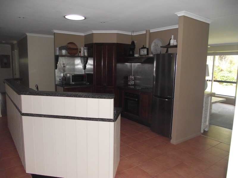 Moore Park Beach QLD 4670