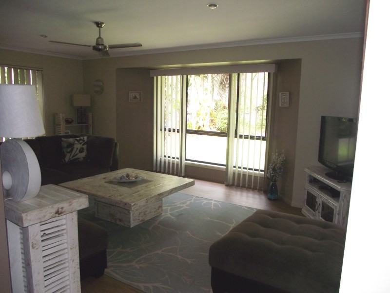 Moore Park Beach QLD 4670