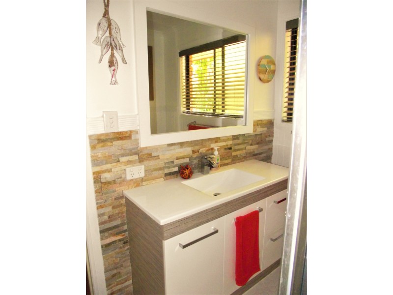 Moore Park Beach QLD 4670