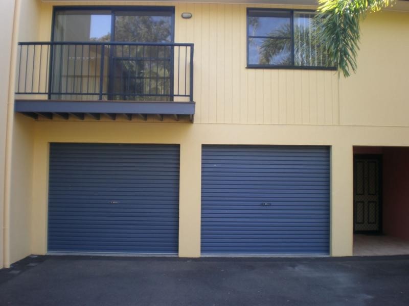 Moore Park Beach QLD 4670