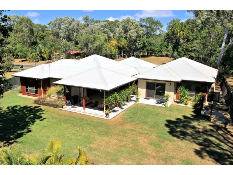3 Sand Piper Grove, Moore Park Beach QLD 4670