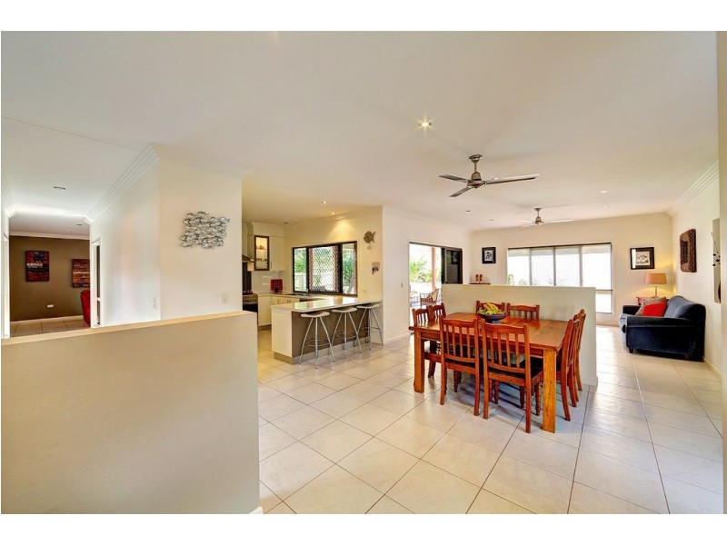 3 Sand Piper Grove, Moore Park Beach QLD 4670