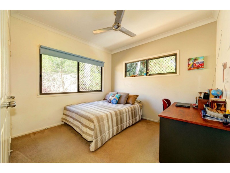 3 Sand Piper Grove, Moore Park Beach QLD 4670