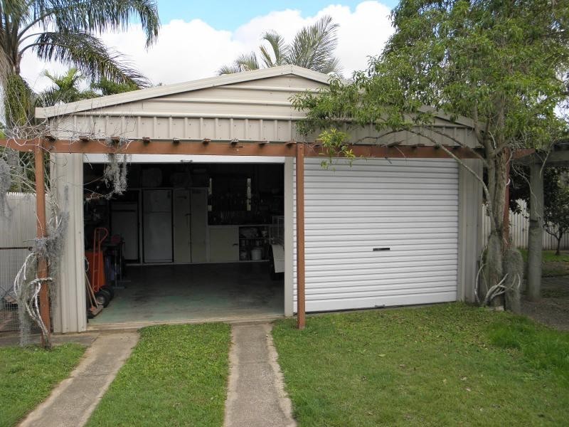 Moore Park Beach QLD 4670