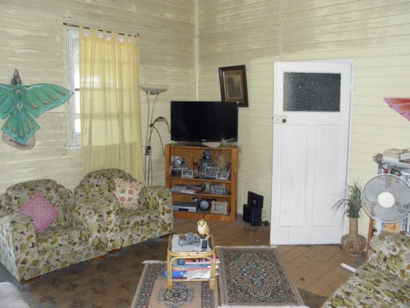 22 Moore Park Road, Moore Park Beach QLD 4670