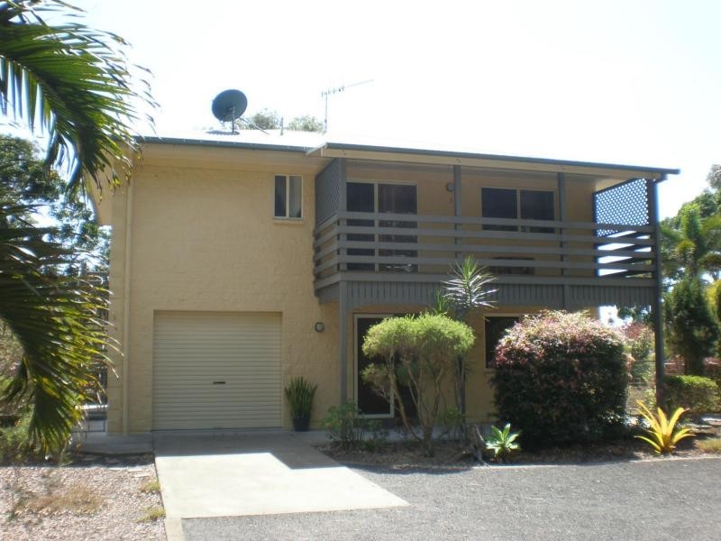 Moore Park Beach QLD 4670