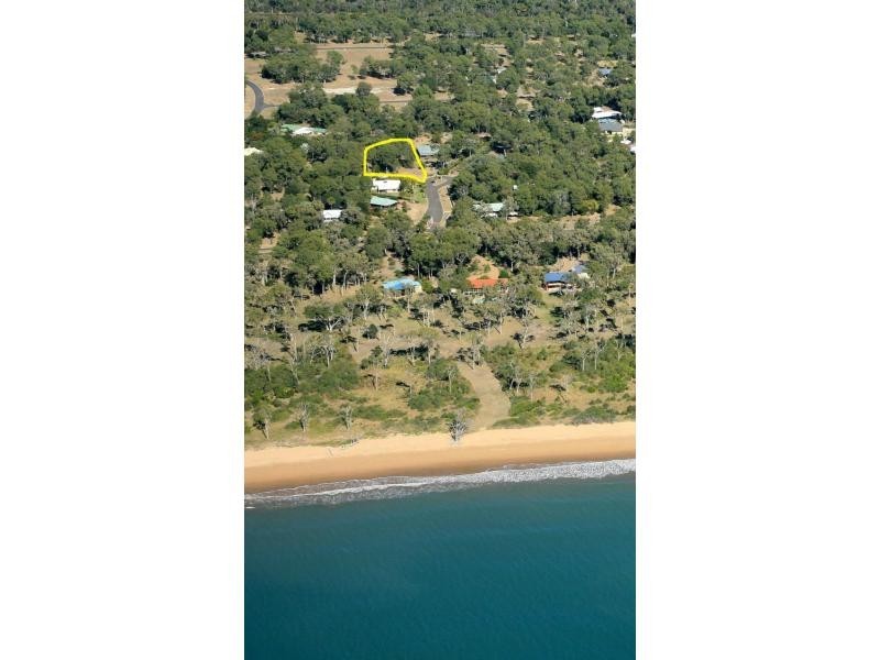 4 Crown Court, Royal Palms, Moore Park Beach QLD 4670