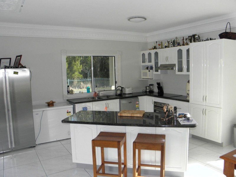 21 Gengers Road, Moore Park Beach QLD 4670
