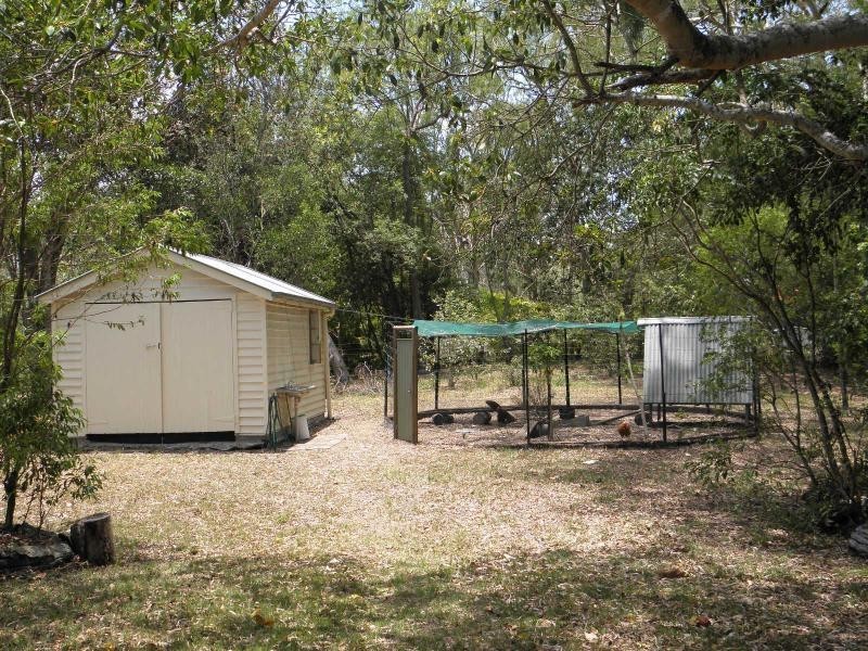 8 Kingfisher Crescent, Moore Park Beach QLD 4670