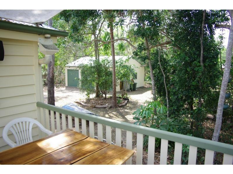 8 Kingfisher Crescent, Moore Park Beach QLD 4670