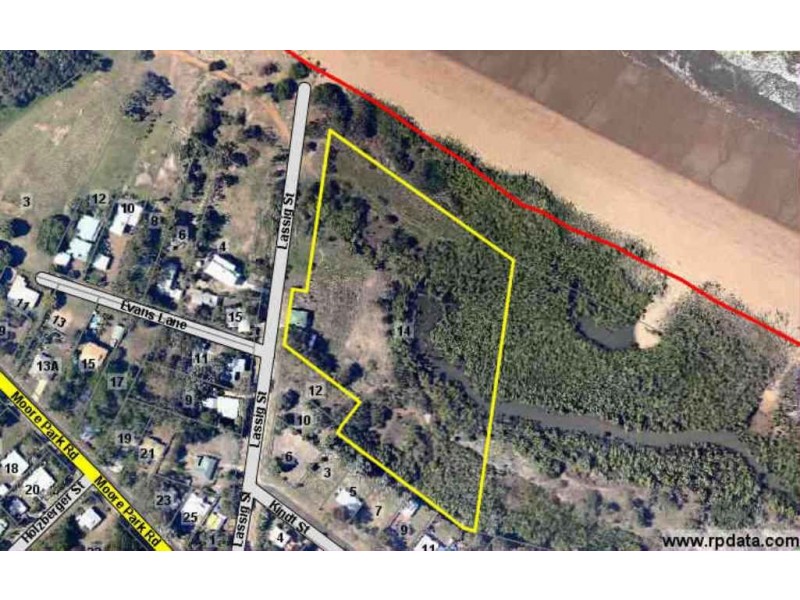 14 Lassig Street, Moore Park Beach QLD 4670