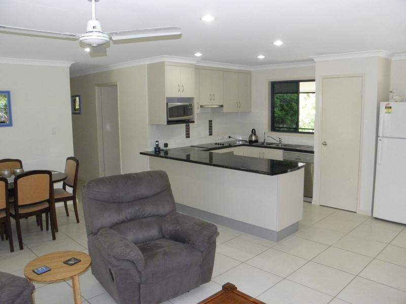 5 Kingfisher Crescent, Moore Park Beach QLD 4670