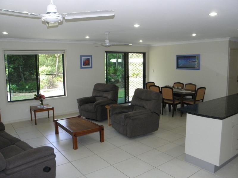 5 Kingfisher Crescent, Moore Park Beach QLD 4670