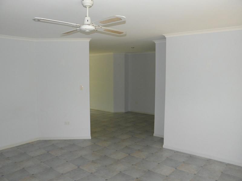 Moore Park Beach QLD 4670