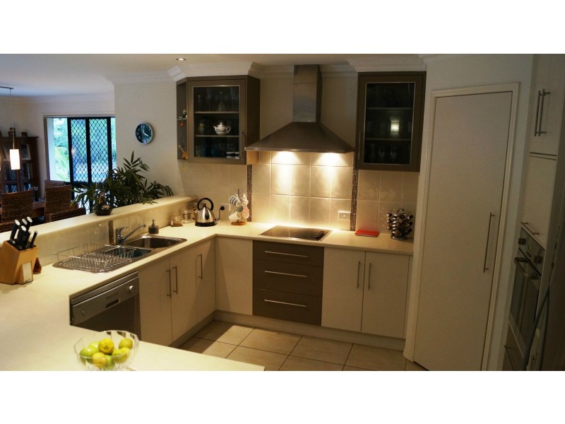 Moore Park Beach QLD 4670