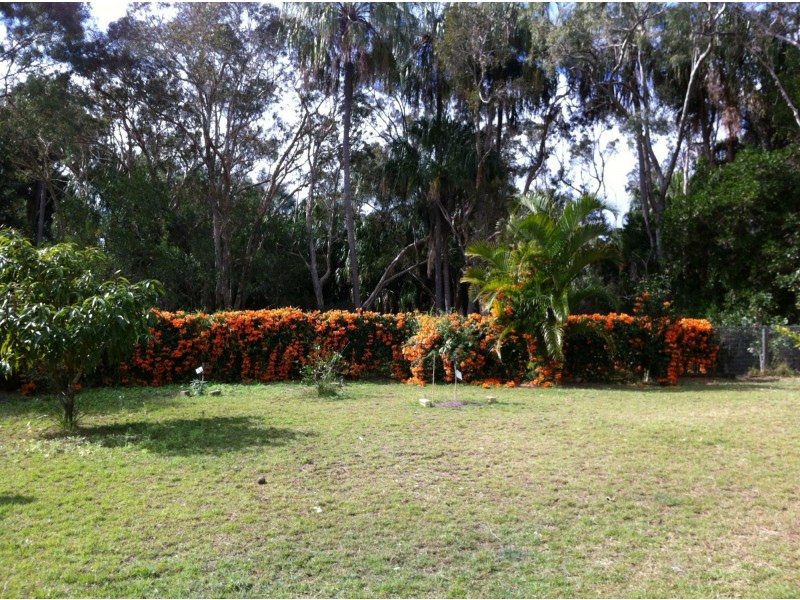 Moore Park Beach QLD 4670