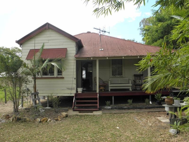 6 Ohlaf Street, Moore Park Beach QLD 4670