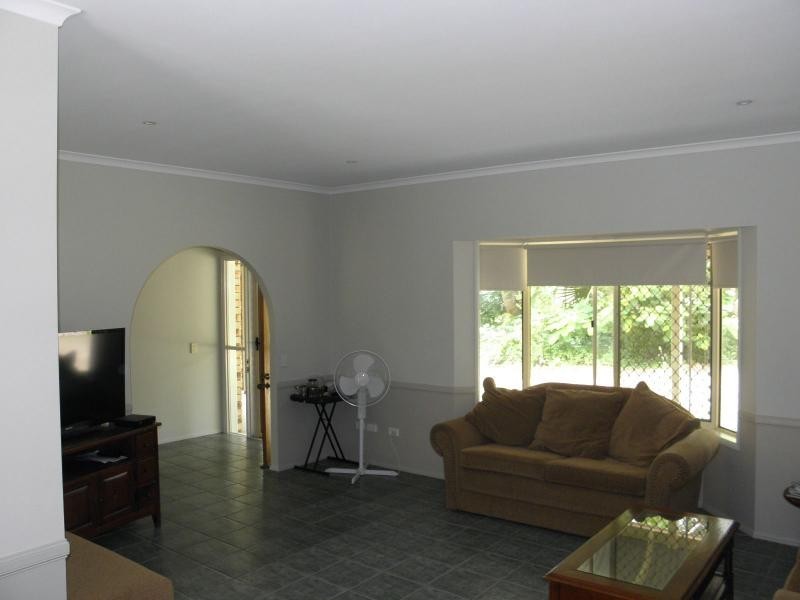 247 Sylvan Drive, Moore Park Beach QLD 4670