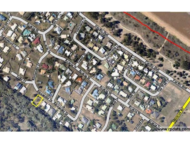 25 Alexander Drive, Moore Park Beach QLD 4670