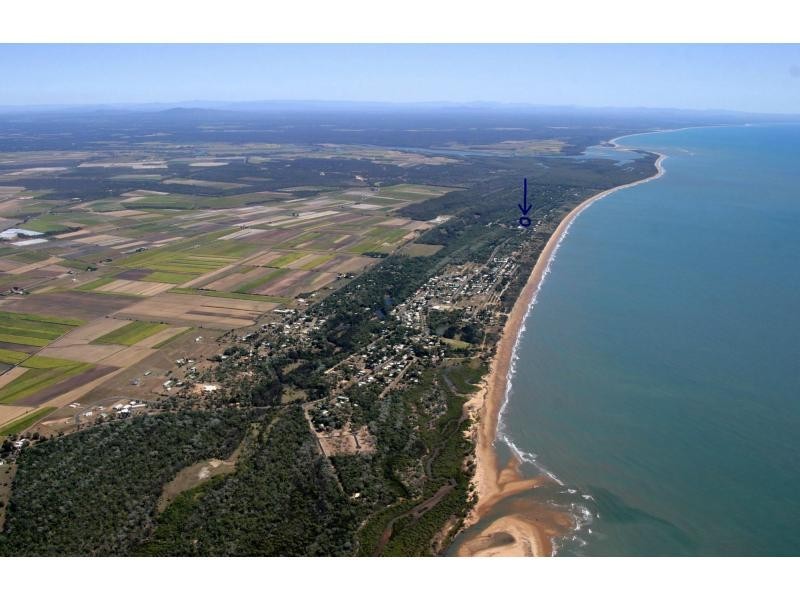 Moore Park Beach QLD 4670