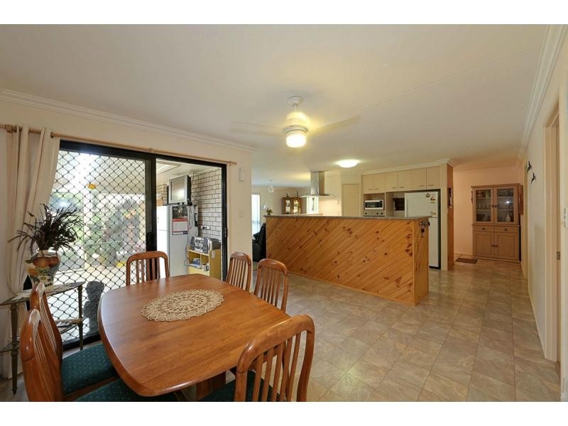 15 Egret Lane, Moore Park Beach QLD 4670