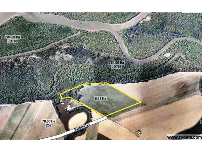 L5 Baillies Road, Moore Park Beach QLD 4670