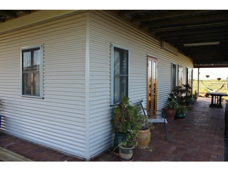 Moore Park Beach QLD 4670