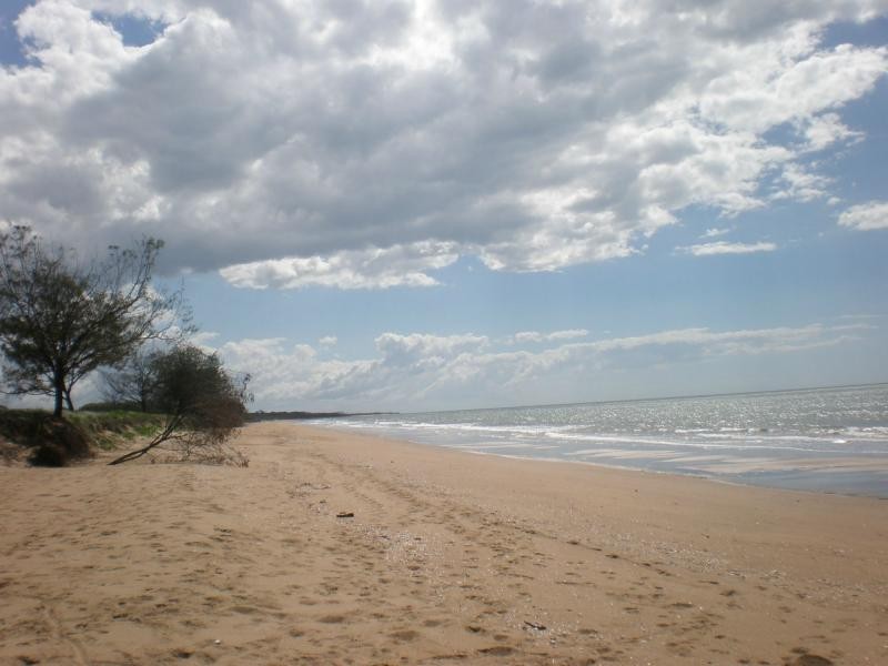 Moore Park Beach QLD 4670