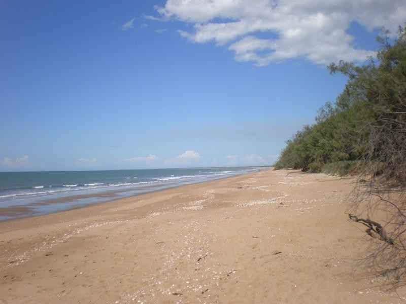 Moore Park Beach QLD 4670