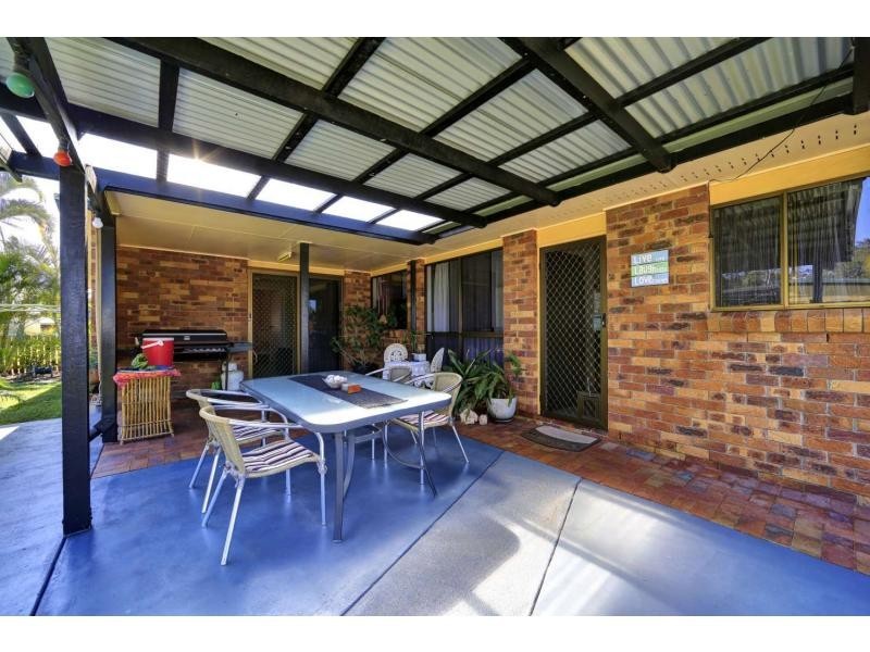 5 Acacia Street, Moore Park Beach QLD 4670