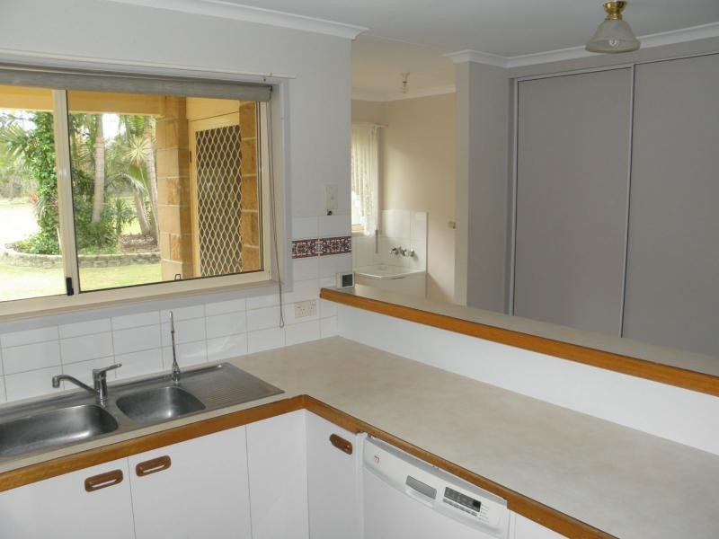 33 Isaac Moore Drive, Kingston Park, Moore Park Beach QLD 4670