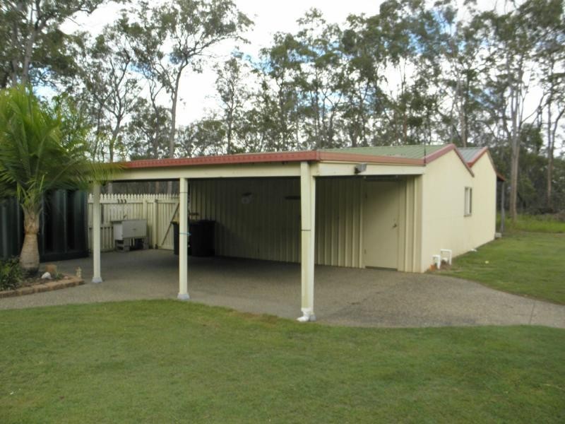 33 Isaac Moore Drive, Kingston Park, Moore Park Beach QLD 4670