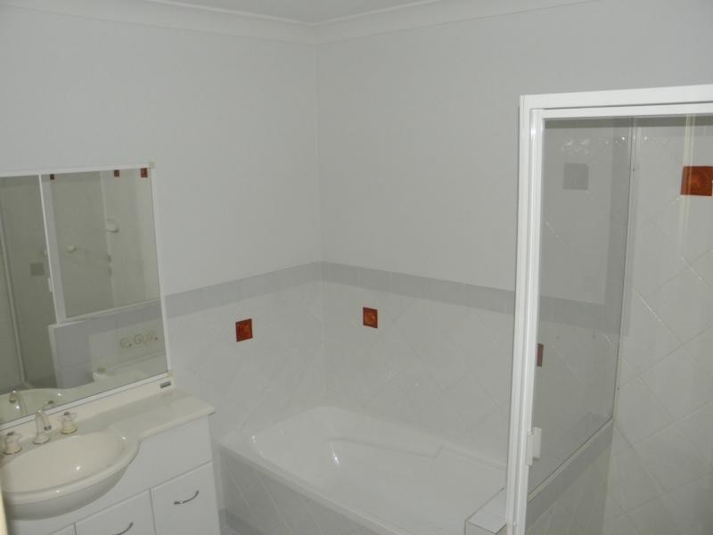 Unit 12/162 Sylvan Drive, Moore Park Beach QLD 4670