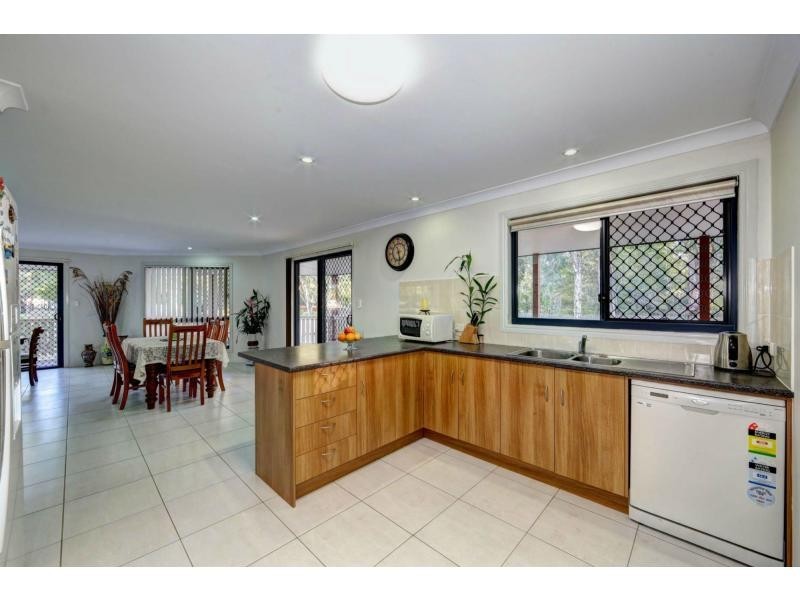 37A PALM VIEW Drive, Moore Park Beach QLD 4670