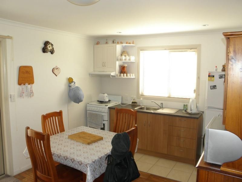 10 Cycad Court, Moore Park Beach QLD 4670