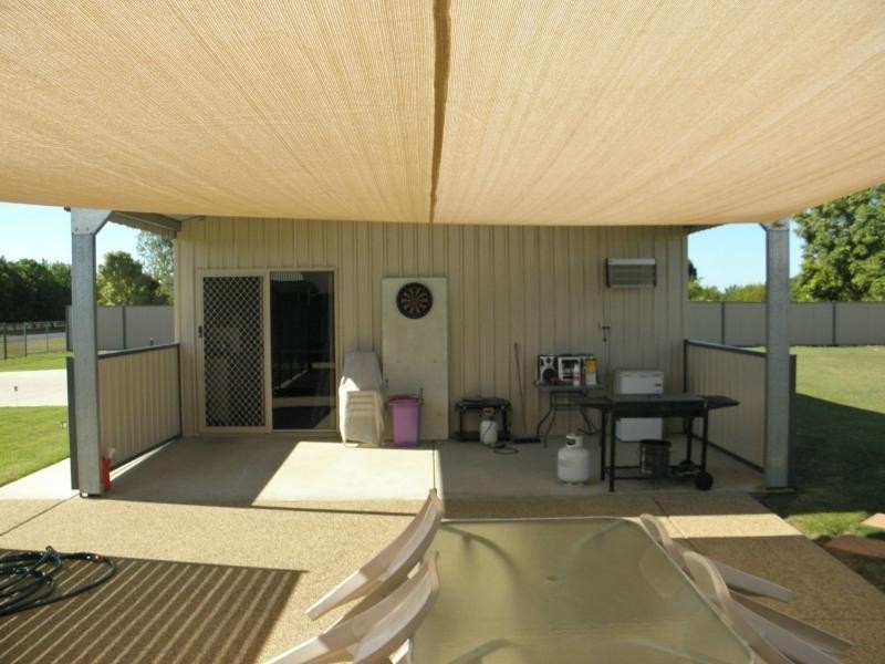 293 Eardleys Road, Moore Park Beach QLD 4670