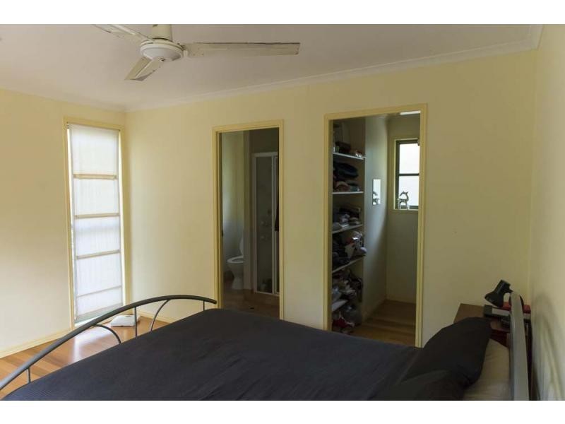 24 Kingfisher Crescent, Moore Park Beach QLD 4670