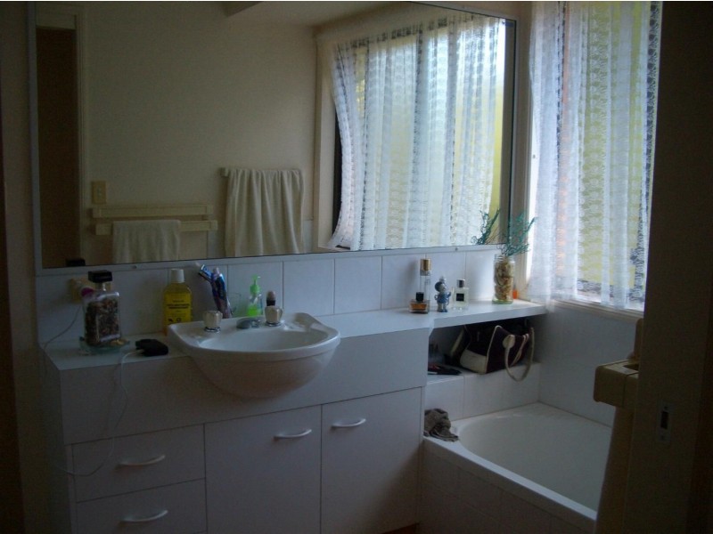 60 Moore Park Road, Moore Park Beach QLD 4670