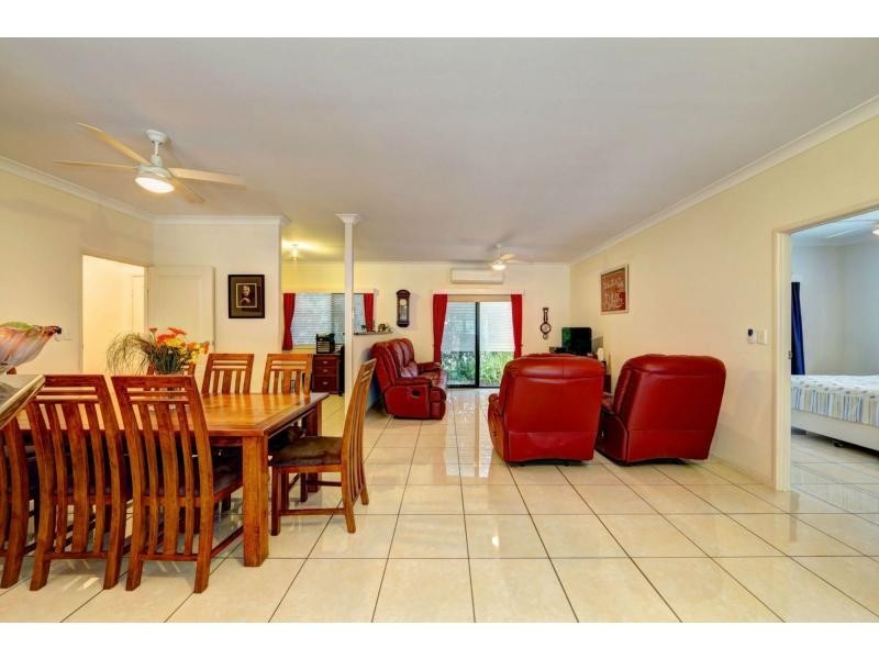 1 GENGERS Road, Moore Park Beach QLD 4670