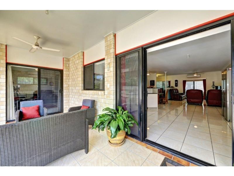 1 GENGERS Road, Moore Park Beach QLD 4670