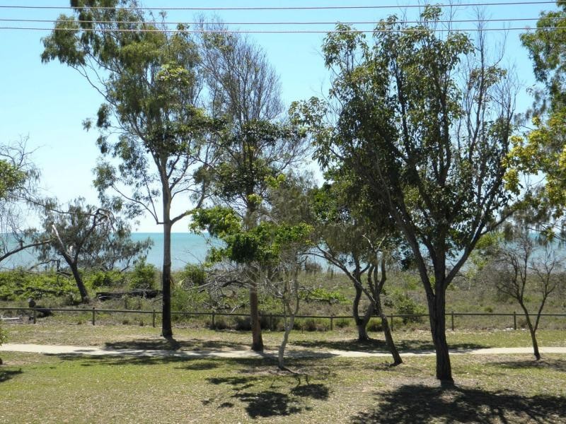 Moore Park Beach QLD 4670