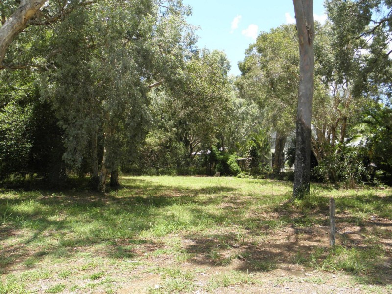 6 Kurrawa Court, Moore Park Beach QLD 4670