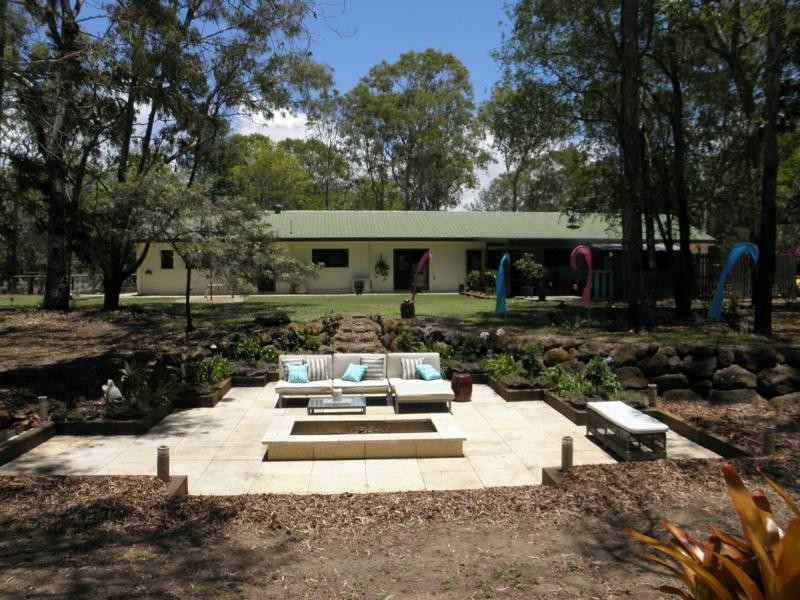 8 Plum Tree Crescent, Moore Park Beach QLD 4670