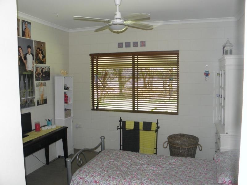 8 Plum Tree Crescent, Moore Park Beach QLD 4670