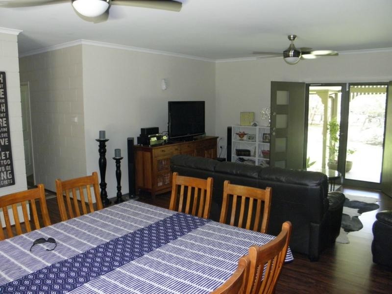 8 Plum Tree Crescent, Moore Park Beach QLD 4670