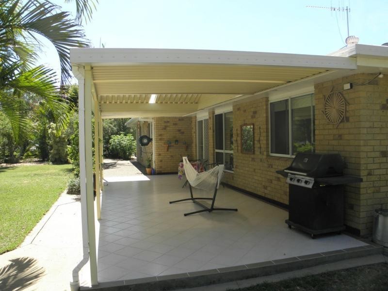 5 Bangalow Street, Moore Park Beach QLD 4670